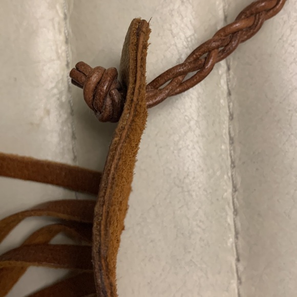 Handmade New Leather Choker with Pearls - Picture 13 of 13